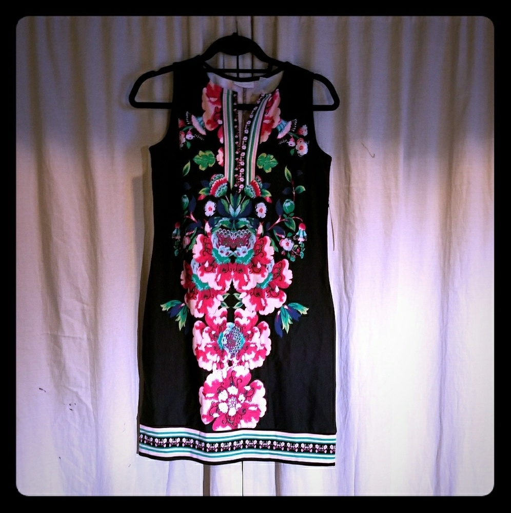 ***NEW YORK & COMPANY FLORAL DRESS***